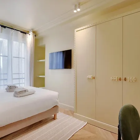 Pick A Flat's In Canal Saint Martin - Rue De Lancry Apartment Paris